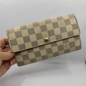 Authentic EUC LV Damier Azur Wallet